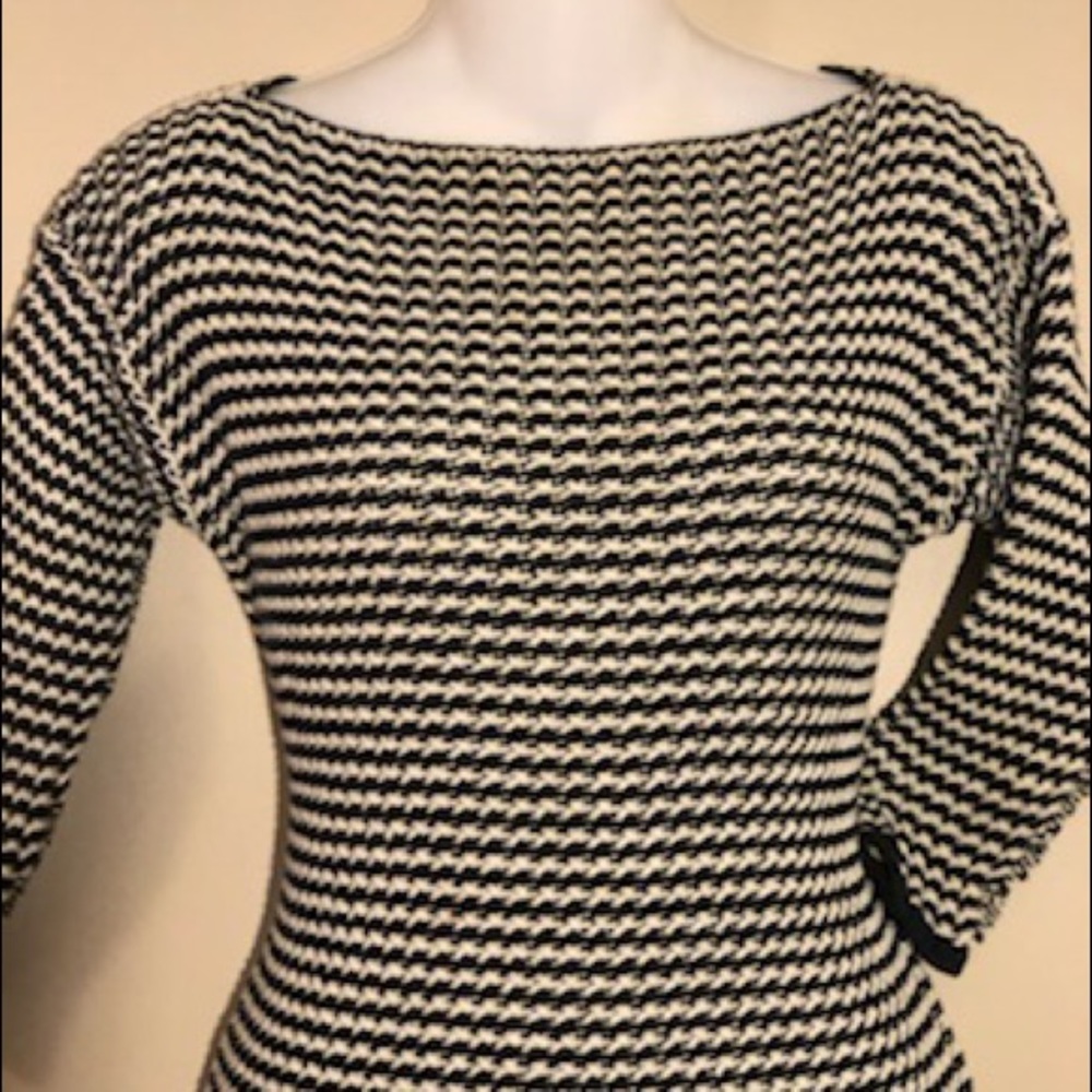 LindaAllred Ellen Tracy tunic top/sweater